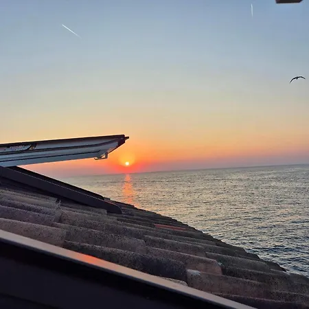 In Mit Terrasse Und Meerblick * Rovinj